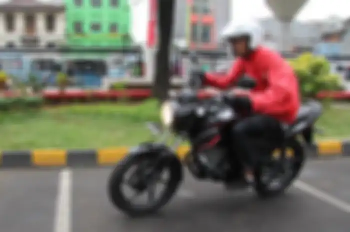 Honda CB150 Verza