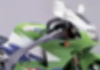 Bikin Ngiler! Motor Jadul Kawasaki Ninja 250 Ini Tenaganya 45 DK