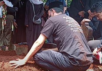 Ibunda Angger Dimas Meninggal Dunia Usai Setahun Melawan Penyakit Kanker Rahim