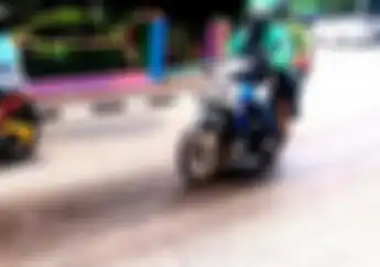 Astaga... Tumpahan Solar Dijalan Bikin Beberapa Bikers Bertumbangan