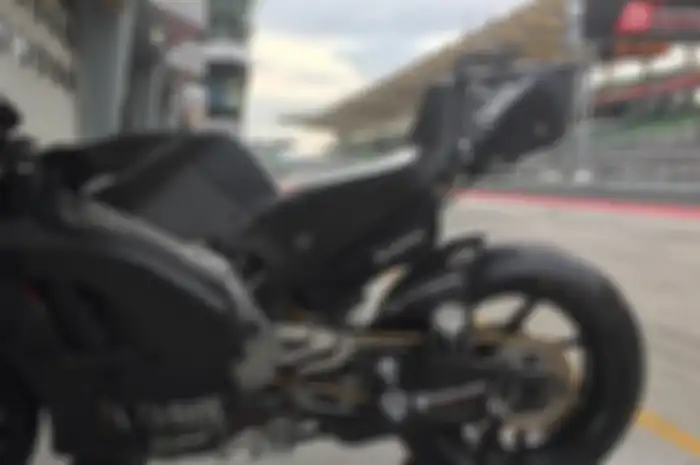 Bagian belakang motor ducati pada tes privat Januari 2017 lalu, sekarang akrab disebut 'salad box'