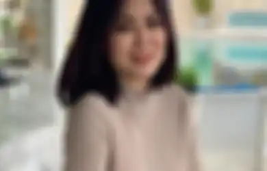 Dijuluki 'Tante Pemersatu Bangsa', Inilah Sosok Ernie Judojono Wanita Berusia Senja yang Viral karena Foto-foto Seksinya, Ternyata Suaminya Bukan sosok Sembarangan