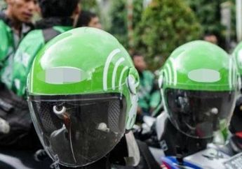 'Masya Allah, Terima Kasih Pak Jokowi', Sepeda Motor Hilang di Hari Pertama Kerja sebagai Driver Ojol, Wanita Asal Surabaya Ini Langsung Dapat Bantuan dari Orang Nomor 1 di Tanah Air