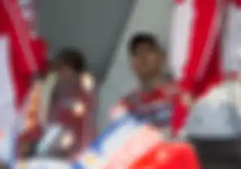 Ada Apa Sih, Jorge Lorenzo Terus Tutupi Keputusannya Pecat Pelatih