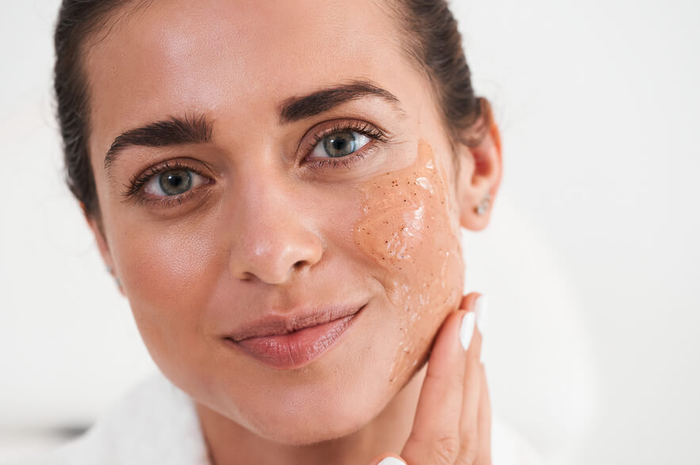 Langkah-langkah memakai peeling gel yang benar