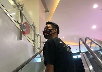 Dulu Sumbangkan Uang Rp 1,5 Miliar untuk Bantu Korban Bencana Alam hingga Bangun Masjid, Atlet Ganteng Ini Kini Sukses Wujudkan Rumah Megah Setinggi 2 Lantai, Intip Penampakannya!