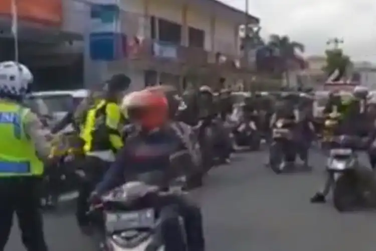 Iring-iringan Jenazah Sering Diwarnai Tindak Kekerasan, Apakah Ada Undang-undang yang Mengatur?