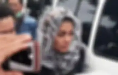 Ngakunya Cinta Sehidup Semati Mendiang Suami, Artis Lawas Ini Bak Ditampar Kehidupan Saat Anak Ingin Papa Baru, Coba Buka Hati tapi Begini Akhirnya!