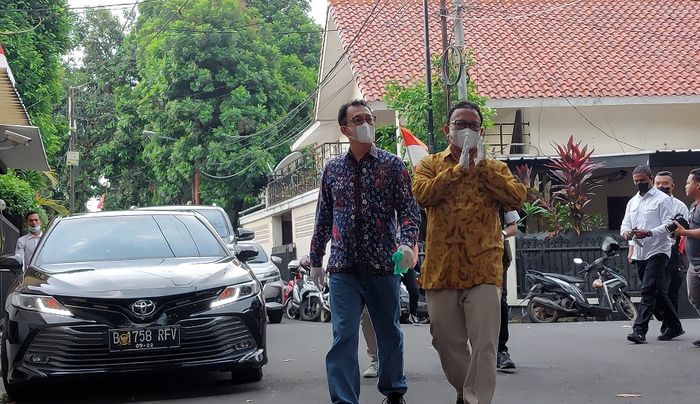 Komnas HAM datang ke TKP di Komplek Polri Duren Tiga, Jakarta Selatan, Senin (15/8/2022), sekitar pukul 15.09 WIB.