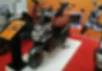 Ini Dia Fitur-fitur Motor Listrik Murah di Bawah Rp 15 Juta, Ada Yang Double Disk Brake