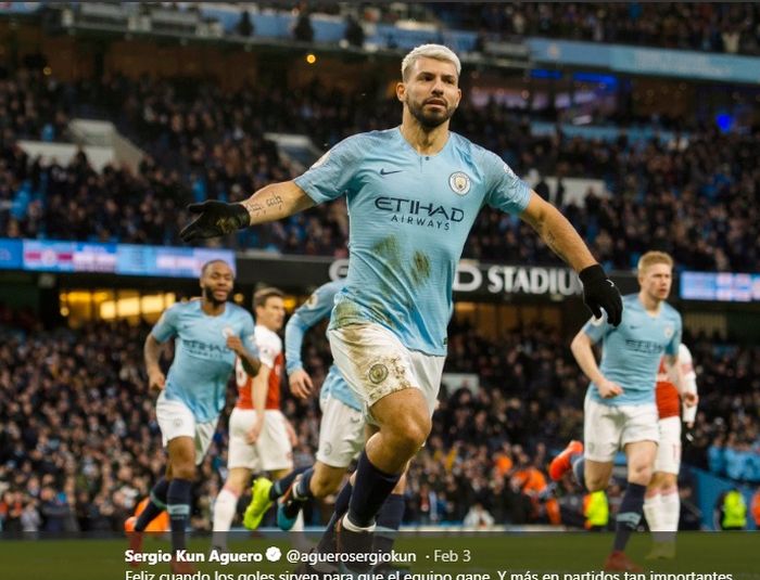 Striker Man City, Sergio Aguero mendapat  pujian dari pelatihnya Pep Guardiola berkat penampilan paiknya bersama tim jelang pertandingan melawan Chelsea.