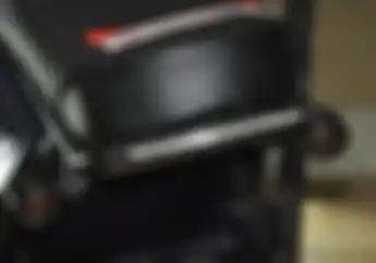 Virus Stoplamp di Dalam Sasis Belakang, Simpel dan Terlihat Moderen