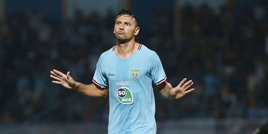 Alex dos Santos Enggan Pikirkan Top Scorer dan Hanya Pikirkan Persela