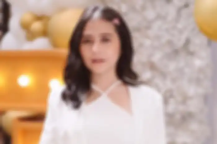 Prilly Latuconsina