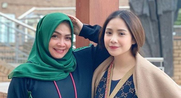 Rieta Amilia dan Nagita Slavina