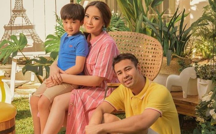 Raffi Ahmad, Nagita Slavina dan Rafathar Malik Ahmad 