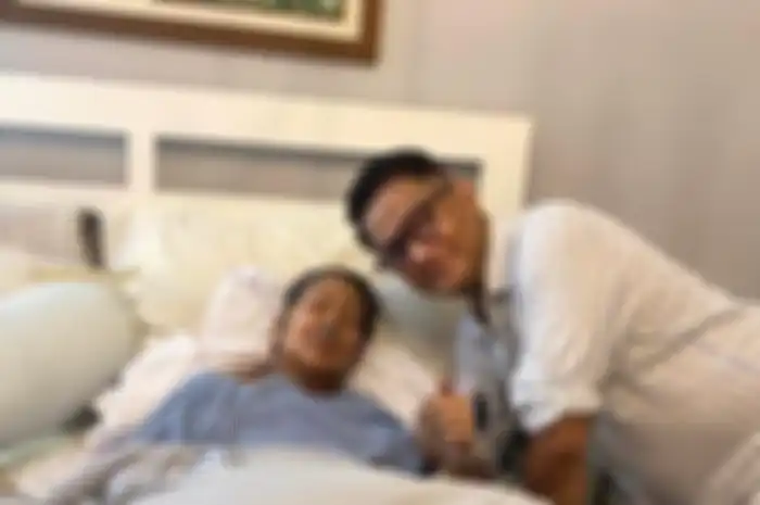 Foto kenangan bersama Nindy Ellesse sengaja dipajang Andre Hehanussa di akun media sosial miliknya. Andre mengucapkan pesan terakhirnya.