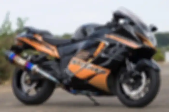 Suzuki Hayabusa garapan Striker Jepang