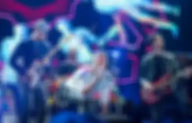 Tonton Aksi Coldplay Mengcover Lagu dari Band Grunge Pearl Jam
