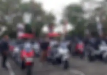Mantap, Pose-pose Keren Petinggi AHM Saat Riding Skutik Adventure Honda ADV150 di Bali