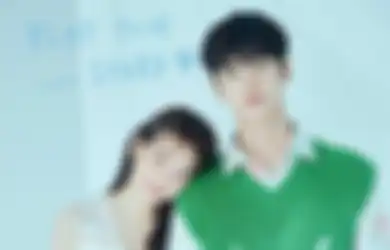 Yeri dan Hongseok Tampil Fresh di Foto Konsep Blue Birthday, Gemas!