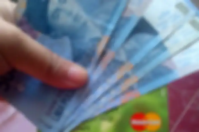 Asyik BLT subsidi gaji Rp 600 ribu sudah cair periode November-Desember, cepetan cek saldo ATM bro.