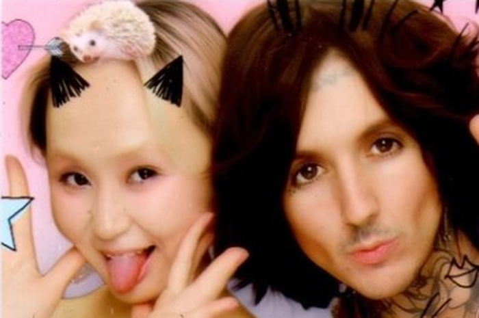 Oliver Sykes akan berkolaborasi dngan musisi elektro pop China, Alice Longyu Gao