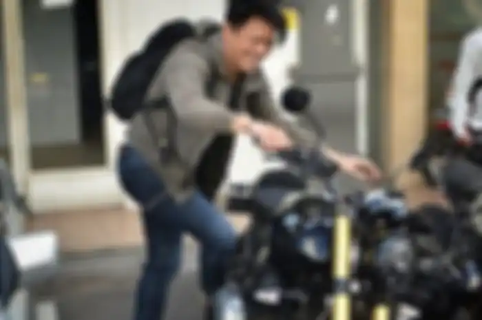 Koleksi moge sangar Ariel Noah sampai Eddi Brokoli, ini motor impian Tora Sudiro yang belum kesampaian.
