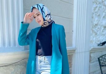 Muncul Lagi dengan Balutan Hijab, Amanda Manopo Sukses Bikin Netizen Salfok karena Tuliskan Surat dalam Al-Qur'an 