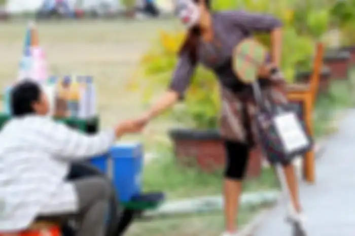 'Si Gila' Inem Jogja saat bertemu dengan pedagang