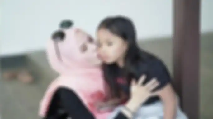 Angel Lelga dan anak Semata wayangnya