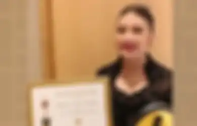 Prilly Latuconsina Bawa Pulang Penghargaan dari FFI 2021, Enggak Lupa Menyebut Prillvers!