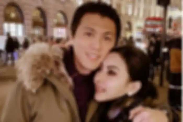 Reino Barack dan Syahrini