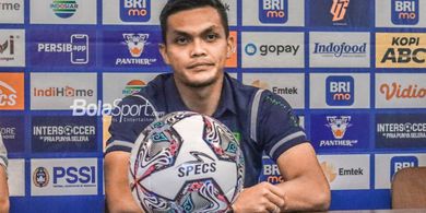 Rachmat Iranto Siap Tularkan Mental Juara ke Persebaya usai Sukses Bawa Persib Back to Back Raih Trofi Liga 1