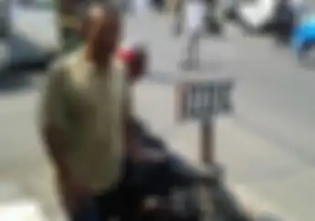 Ngerih! Detik-detik Tukang Ojek Pangkalan di Jatinagor Diserbu Ratusan Pemotor Bersenjata Tajam