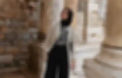 5 Ide OOTD Hijab Buat Datang ke Acara Fashion Week. Stunning dan Kece!