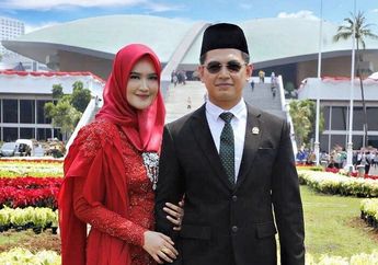 Dulu Banting Tulang Jualan Es Krim hingga Kuburan Demi Hidupi Istri, Kini Artis Ini Sukses Jadi Anggota DPR dan Nikah Lagi untuk Kedua Kalinya!