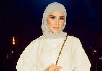 Mulan Jameela Jadi Idola Emak-emak Usai Kritik Rencana Kompor Listrik, Intip Gaya Sang Anggota DPR RI saat Rapat Paripurna, Kece Maksimal