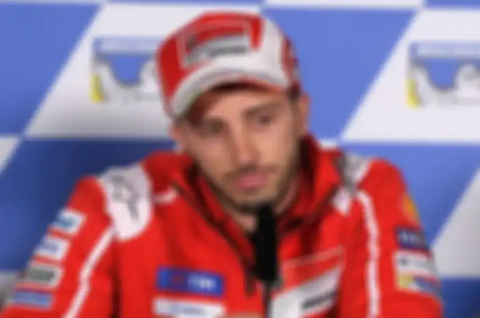 Andrea Dovizioso merasa terbantu dengan Jorge Lorenzo yang di depannya