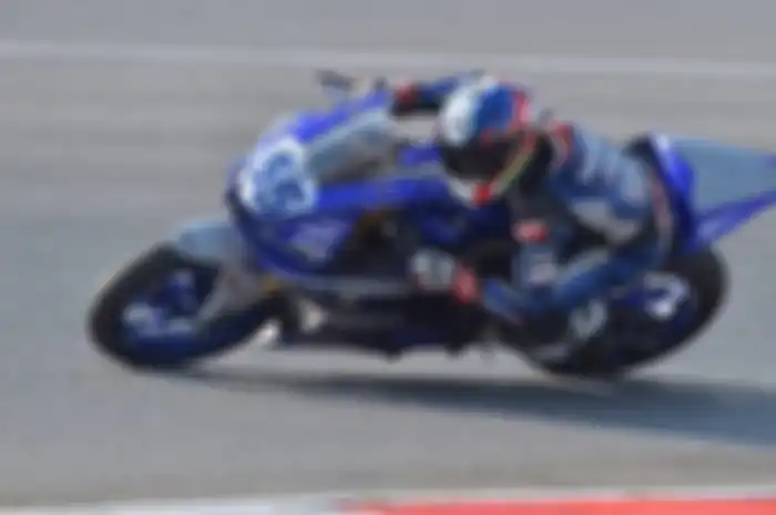 Galang Hendra Pratama sukses jadi tercepat ketiga dan berhak start front row di WSSP300 Portugal, harus bubar karena kena penalti turun 12 posisi yang didapat di WSSP300 Inggris 2019