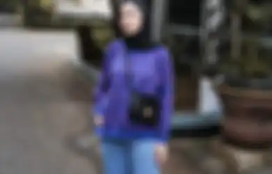 5 Gaya OOTD Hijab Modis Buat ke Mall ala Selebgram Dwi Handayani