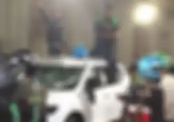 Kronologi Kenapa Pengemudi Nissan Xtrail Nekat Tabrak Lari Kerumunan Ojol