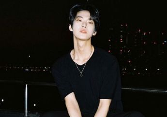 Doyoung NCT Bakal Gelar Konser Solo 'Dear Youth' di Korea pada Mei Mendatang