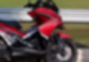Penipu Mata.. Mirip Honda X-ADV Enggak Taunya Yamaha Aerox 155 Modifikasi, Bikin Pangling Bray!