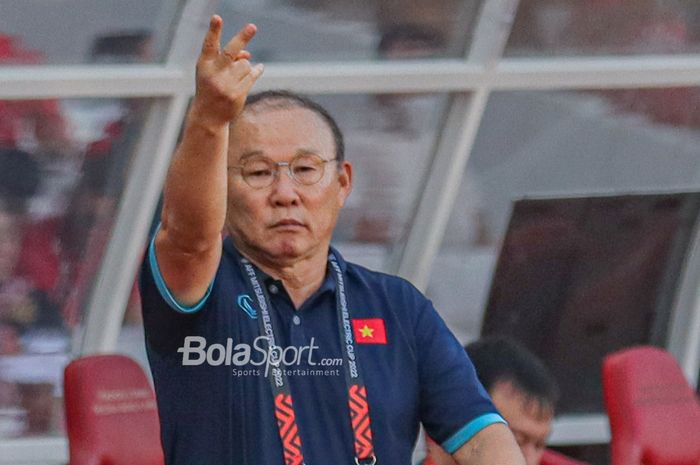 Eks pelatih Timnas Vietnam Park Hang-seo ungkap alasan menerima tawaran klub kasta kedua Liga Thailand. 