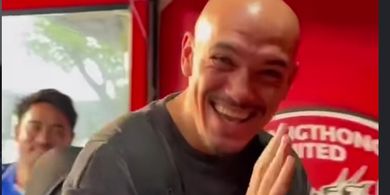 Ada Baju Persib, Pahlawan Thailand yang Bawa Lolos ke Piala Asia 2027 Disambut Bangkok United sambil Sumringah