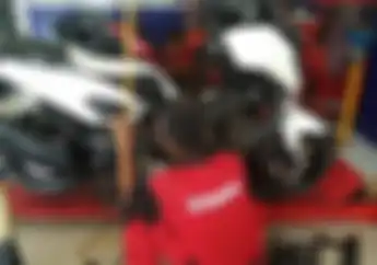 Jangan Sembarangan Saat Ganti Oli, Bukan 1 Liter Tapi Segini Kapasitas yang Cocok Buat Yamaha NMAX