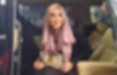 Bungkam Mulut Nyinyir Netizen yang Tuding Berhijab Hanya Demi Simpati di Persidangan, Rey Utami Beberkan Pergolakan Batinnya Selama Berjuang di Dalam Tahanan