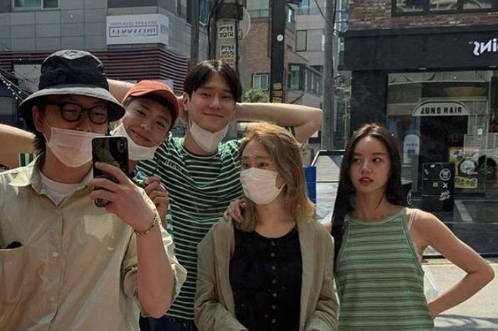 Reuni pemeran 'geng Ssangmundong' Reply 1988