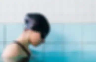 Berenang Pas Lagi Menstruasi Bisa Dilakukan Asalkan Perhatikan Hal Ini